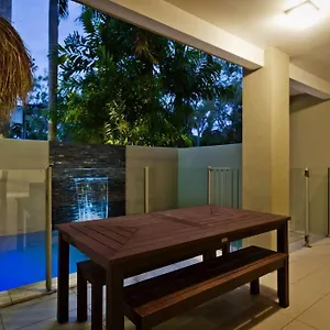 Watermark 2 - 3 Bedroom Villa, Private Heated Pool Holiday home Port Douglas